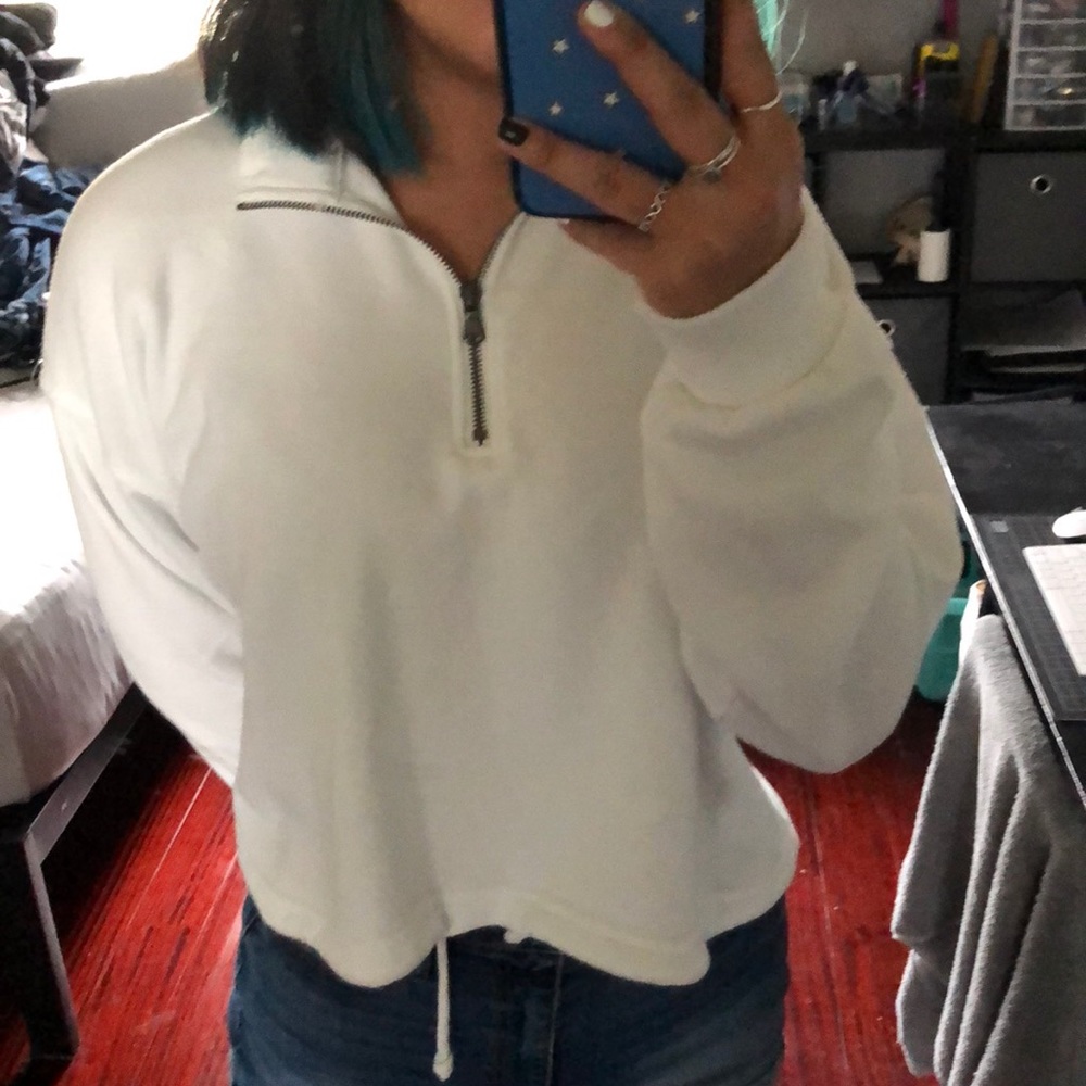 zip up collared long sleeve
